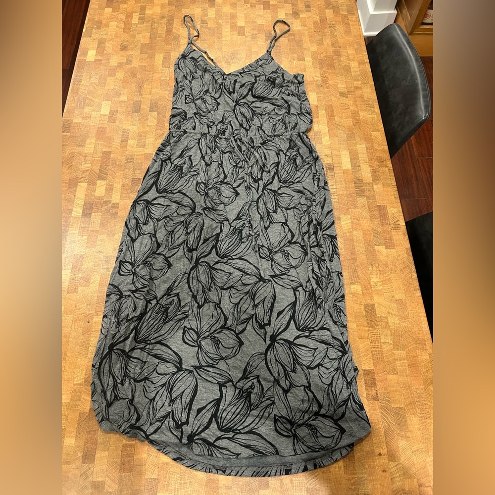 LOFT Midi Floral Dress Grey and Black Size Small